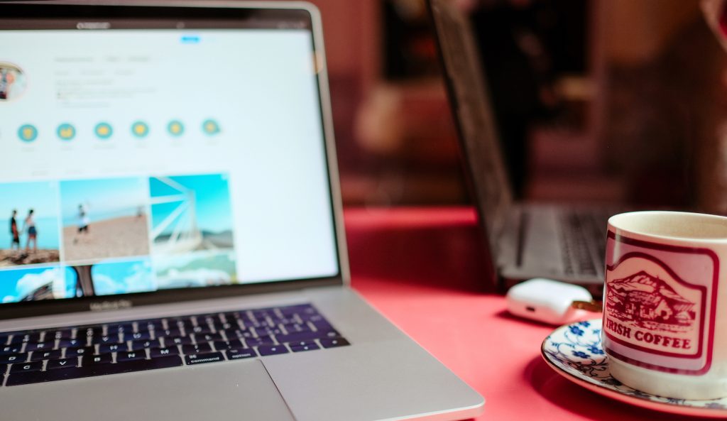 Nomade digitale - Lavoro da remoto - Coffee bar Atene - Coworking