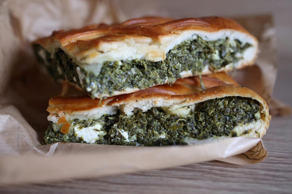 Spanakopita - piatto tipico greco - Atypical Vibes