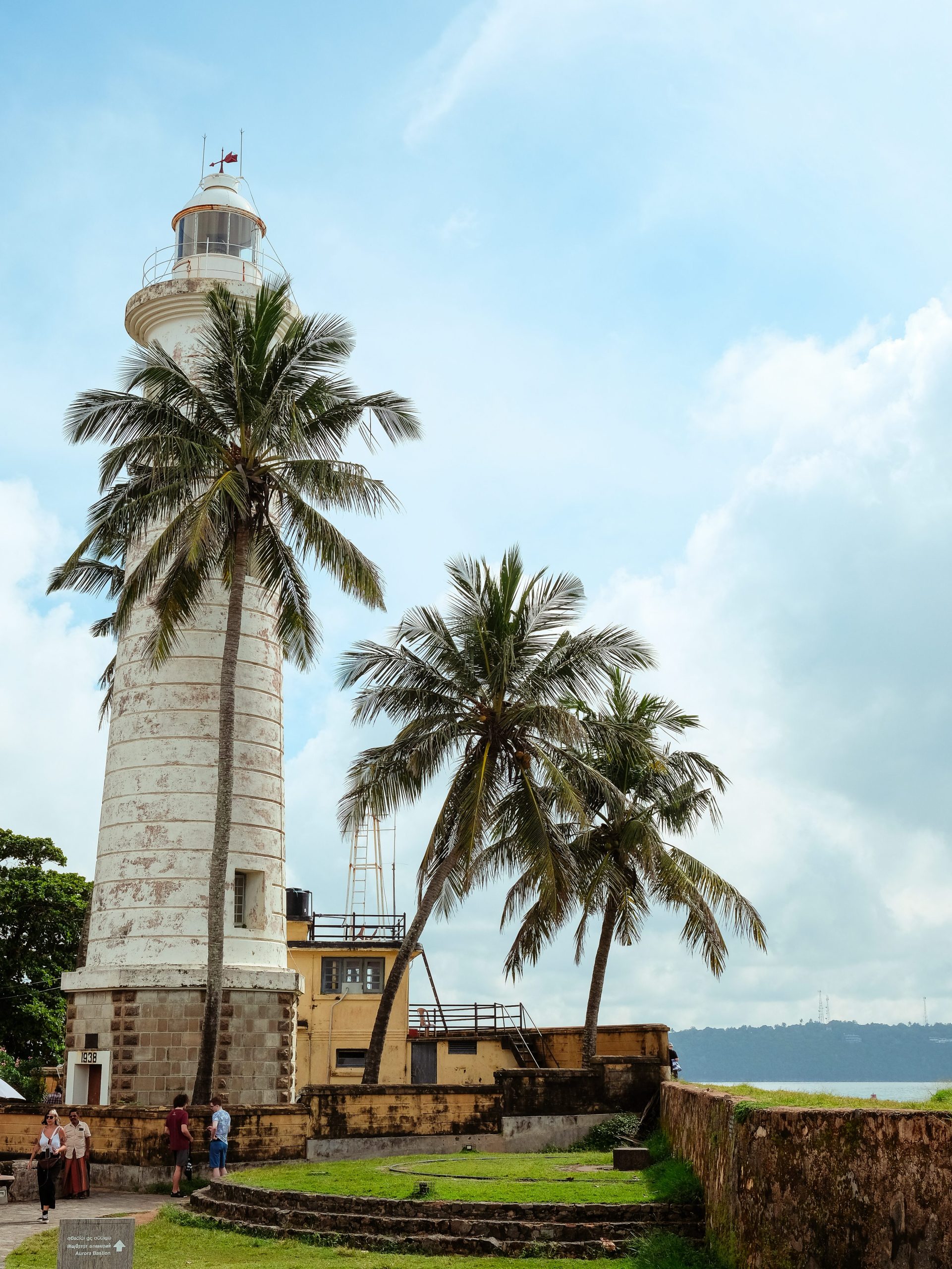 Galle lighthouse - Dutch Fort in Sri Lanka - Atypical Vibes